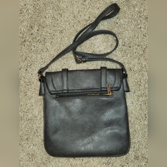 💚 Super Cute Crossbody Faux Leather bag - Picture 3 of 6
